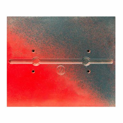 Ngói sát nóc màu đỏ rêu