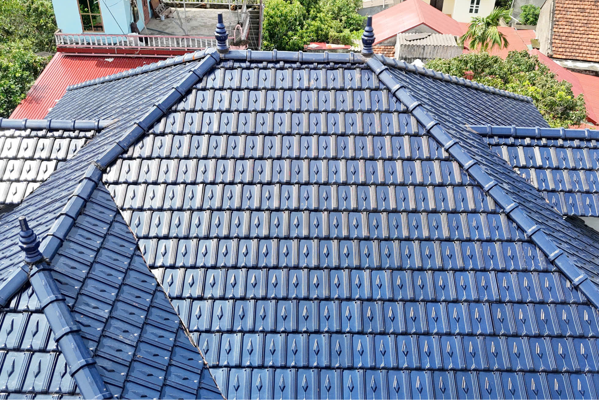 viglacera-ha-long-ngoi-trang-men-san-pham-2